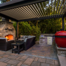 Louvered Pergola Tresia lane