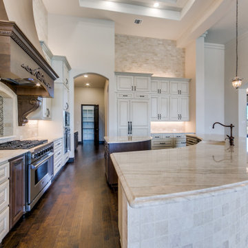 Spanish/Mediterranean: 5,326 ft²/3 bd/3.5 bth/1.5ST