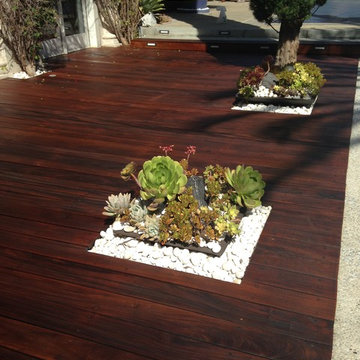 Mangaris hardwood decks