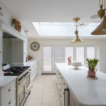 WHITE SHAKER KITCHEN IN BALDOCK