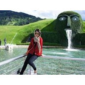 Asma Khawaja's photo