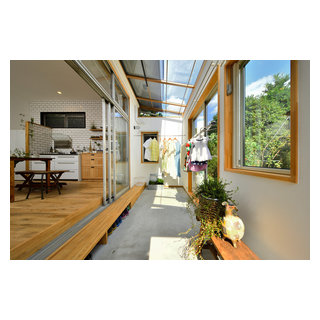 繋がる秘密基地 ジャストサイズの心地よさ 一戸建て Scandinavian Conservatory Tokyo By Lohas Studio ロハススタジオ Houzz Ie