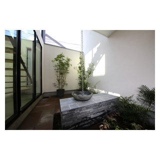 デザインされた坪庭 Modern Patio Tokyo By 株式会社テラジマアーキテクツ Houzz