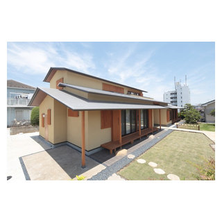 横浜の和風二世帯住宅 Japanese Exterior Yokohama By 株 北島建築設計事務所 Houzz