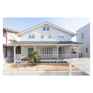 海を感じるアメリカ西海岸なお家 Beach Style Exterior Other By Home Design Castlee ホーム デザイン キャスリー株式会社 Houzz