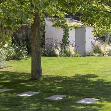 PUYRICARD - La douceur d'un jardin