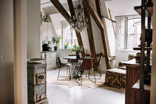 Rustikal Wohnzimmer by Nadja Endler | Photography