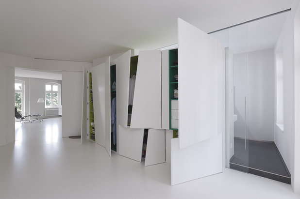 Modern Ankleidezimmer by reinhardt_jung architektur und design