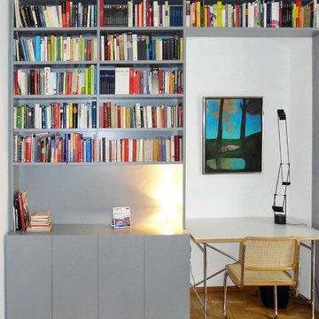 GANTZ Wohnwand nach Maß mit Umbauung eines Schreibtisches in einer Zimmerniesche