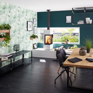 Modernes Arbeitszimmer in Sonstige