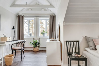 Источник вдохновения для домашнего уюта: кабинет в скандинавском стиле
