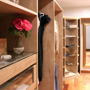 DREAM WALKING CLOSET