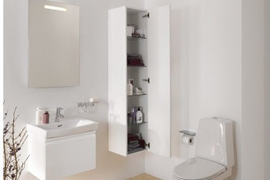 エスビャールにある北欧スタイルのおしゃれな浴室の写真