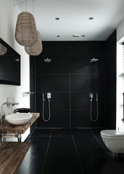 Modern Bathroom by Living Luxury