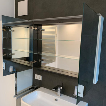Aus einem Badezimmer wird ein Duschbad in München - Schwabing