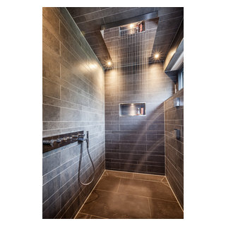Badezimmer mit Regendusche - Contemporary - Bathroom - Essen - by  ONE!CONTACT-Planungsbüro GmbH | Houzz IE