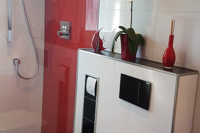 Kleines Modernes Badezimmer in Köln