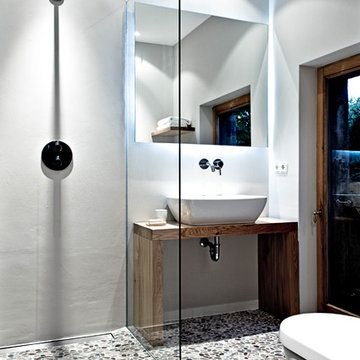 Modern Badezimmer