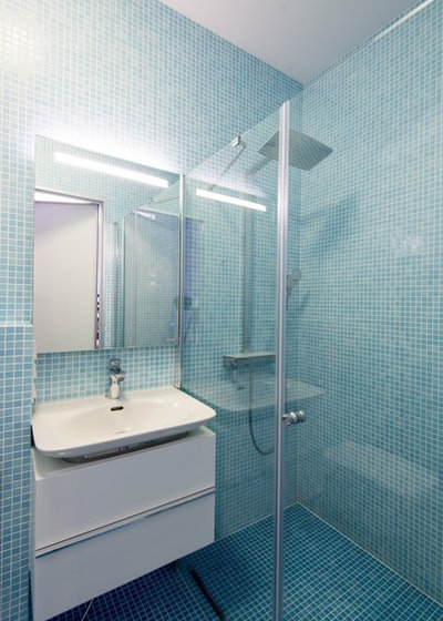 Современный Ванная комната by nadine buslaeva