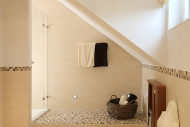 シュトゥットガルトにあるカントリー風のおしゃれな浴室の写真