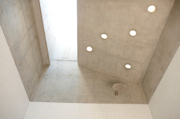 Modern Badezimmer by vonMeierMohr Architekten