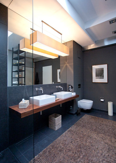 Contemporary Bathroom by Goldmann Badmanufaktur