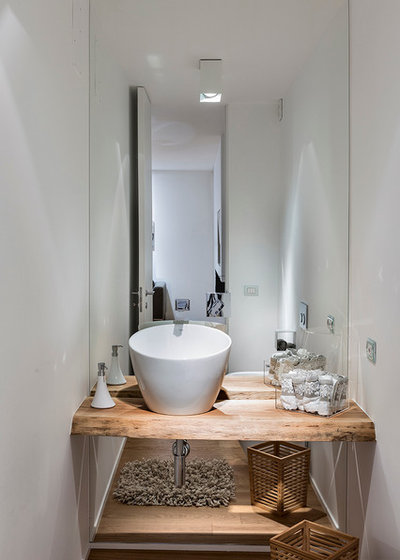 Contemporain Toilettes by Architetto Antonella Laruccia