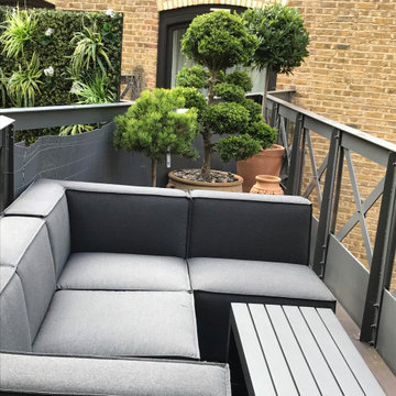 Balcony Seating and Planting