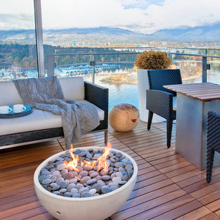 75 Beautiful Contemporary Balcony with a Fire Pit Pictures & Ideas - July, 2021 | Houzz