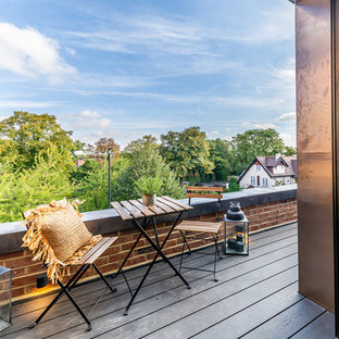 Inspiration for a contemporary balcony in London.