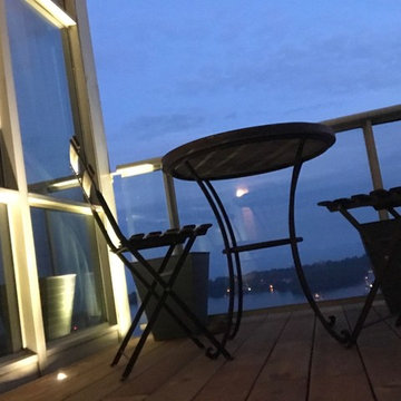 Infinity Deck With Subtle Lighting