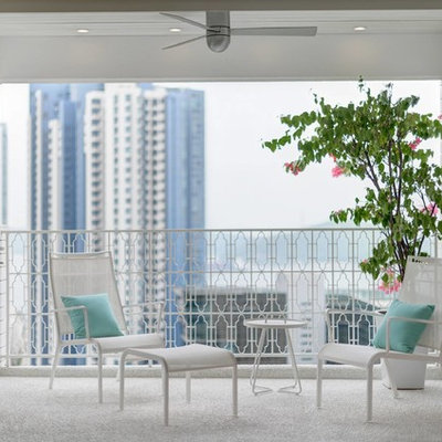 Inspiration for a mid-sized contemporary balcony remodel in Hong Kong