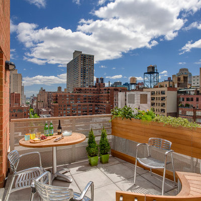Inspiration for a small contemporary apartment balcony remodel in San Francisco with no cover