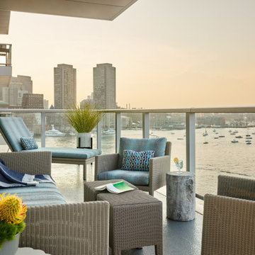 Pied-A-Terre Seaport Style