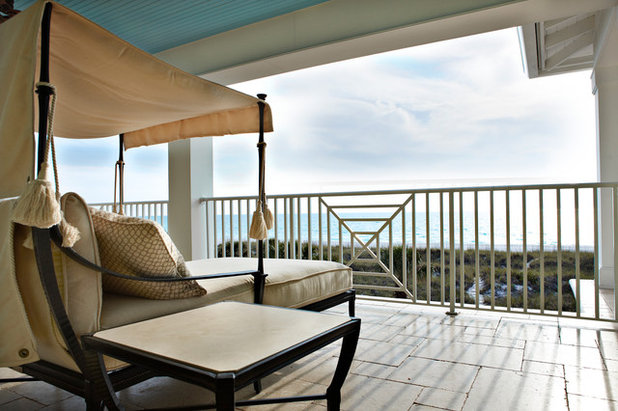Tropical Balcony by Alvarez Homes
