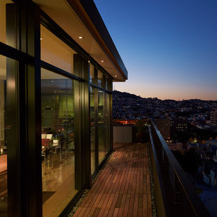Inspiration for a large contemporary balcony remodel in San Francisco with no cover