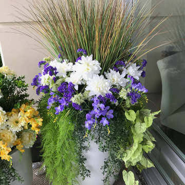 Yaletown Penthouse - Container garden / Artificial Florals