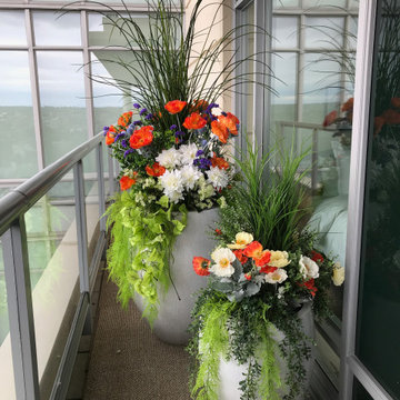 Yaletown Penthouse - Container garden / Artificial Florals