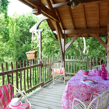 LA CABANE PERCHEEE - CHAMBRE D'HOTE - SAINT SORNIN