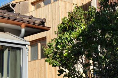 Photo of a small scandi balcony in Strasbourg.