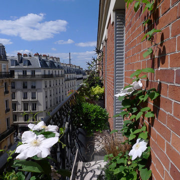 Un balcon filant à Paris Montparnasse...