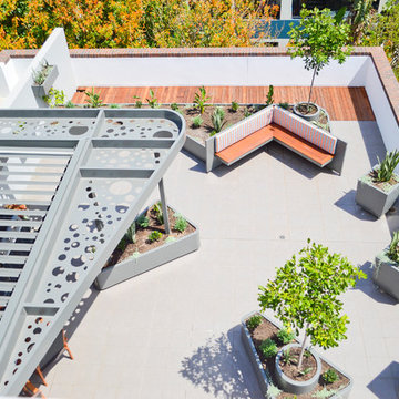 2018 Gold Award & Best in Category - Rooftop Design, Outhouse Design