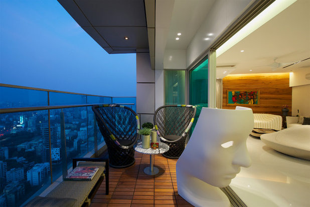 Contemporary Balcony by ZZ Architects