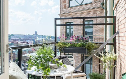 9 Balconies and City Gardens Show Signs of Spring