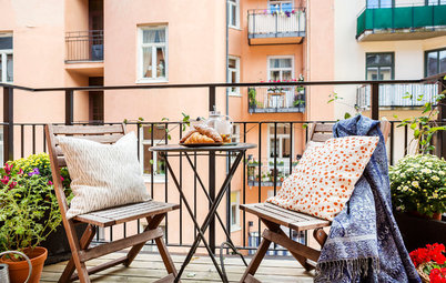 5 Ways to Live Large on a Small Balcony