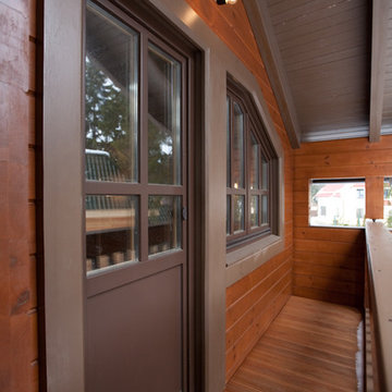 Деревянные окна в домах из клееного бруса