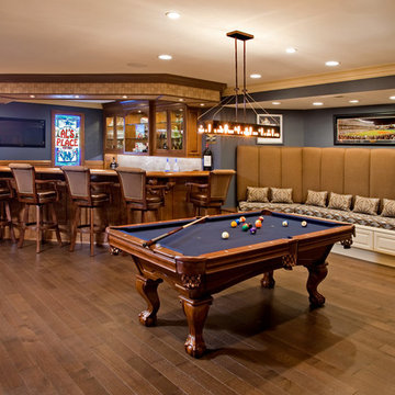 Bar and Entertainment