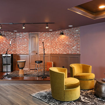 Basement Bar & Stage Creates Night Club Vibe