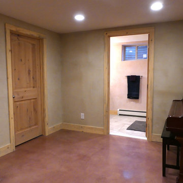 Basement - Clay walls and ceilings