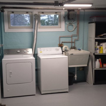 Basement laundry room